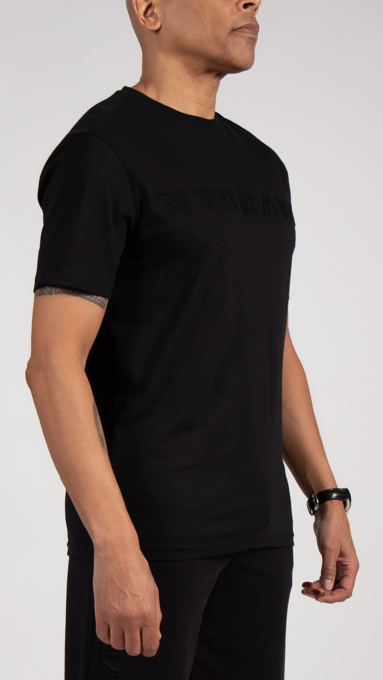 MYBRAND Embosed Statement Tee Black | BLACK