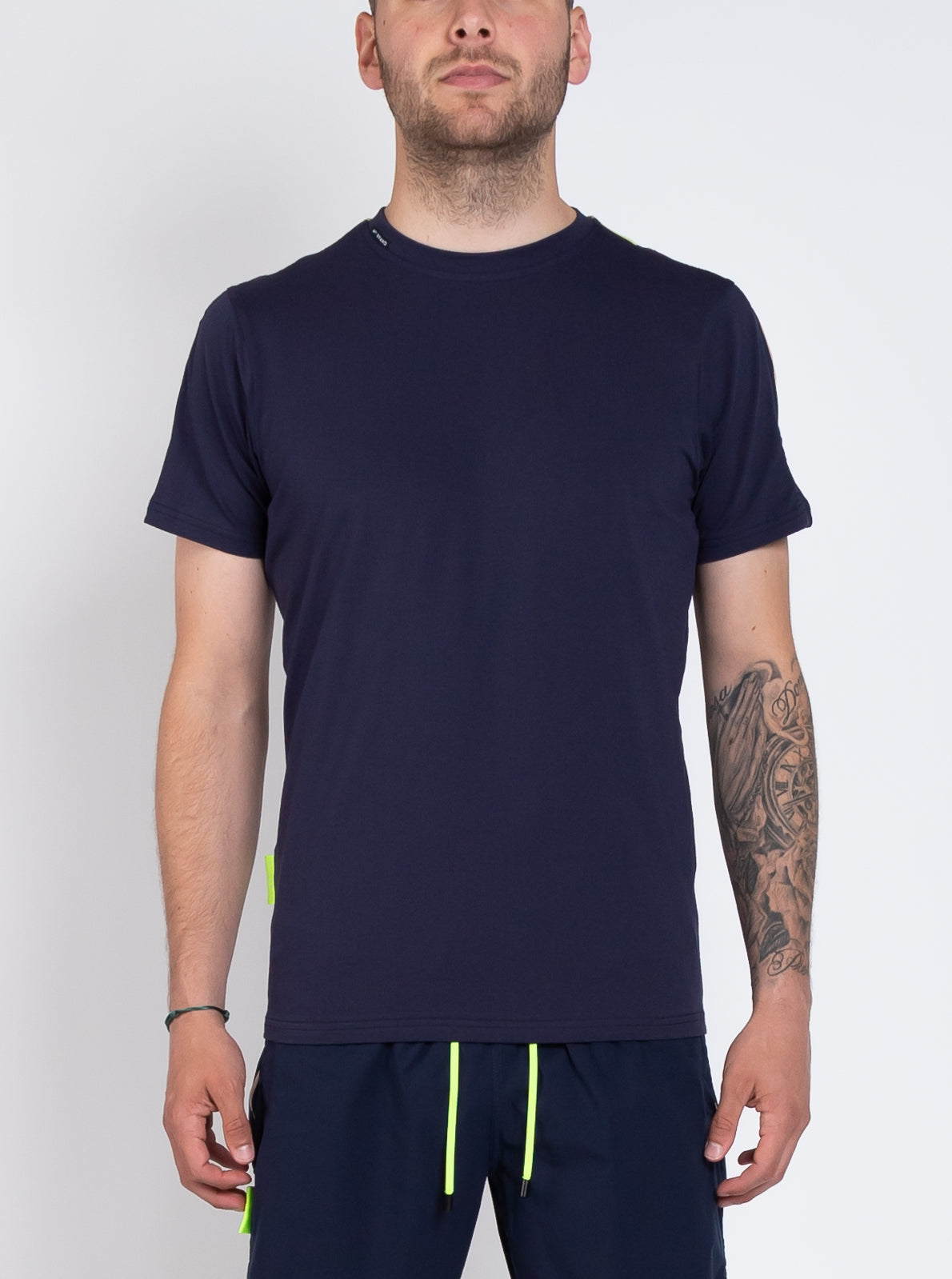 MB STRIPES GRADIENT T-SHI | NAVY