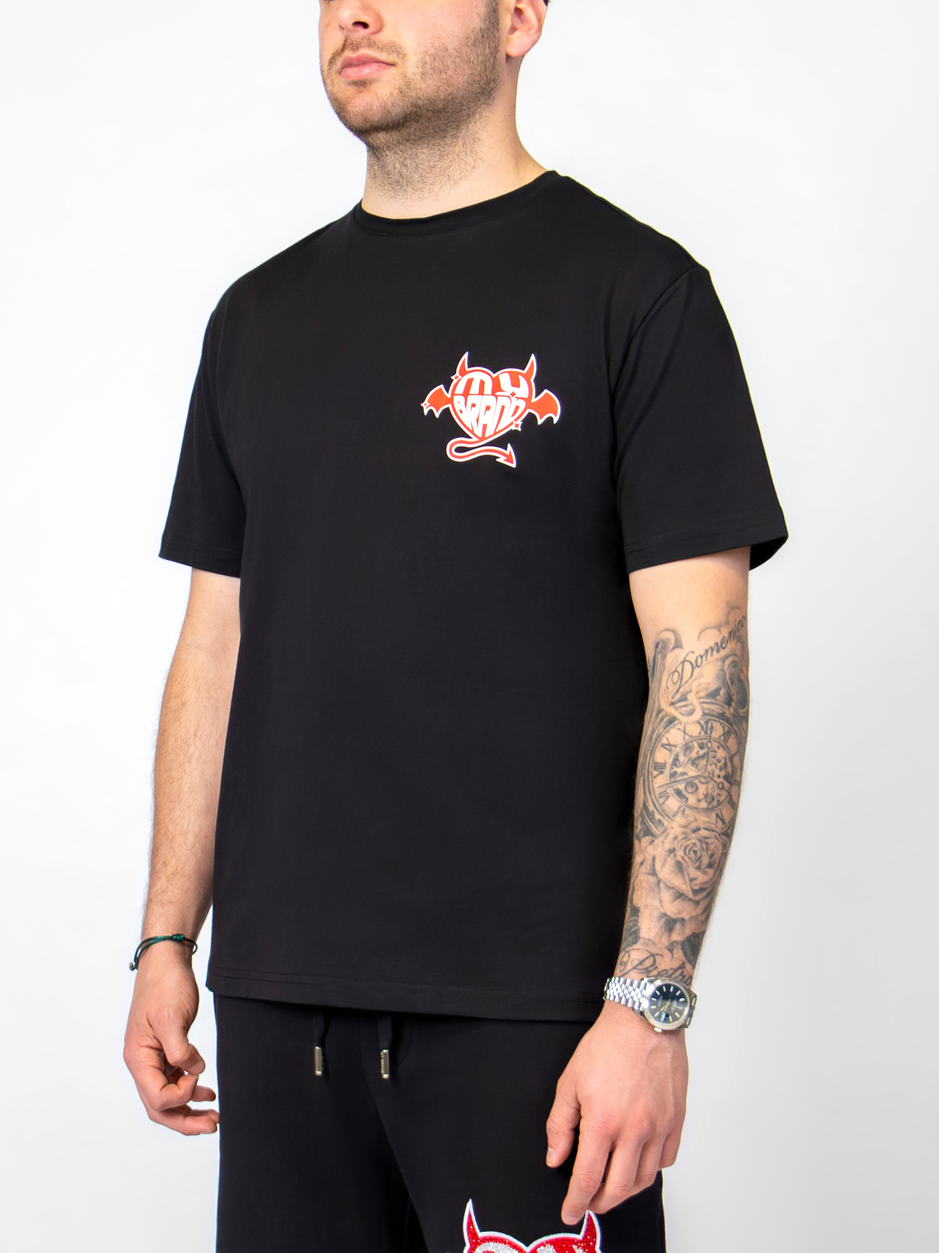 Love and thorns Tshirt | BLACK