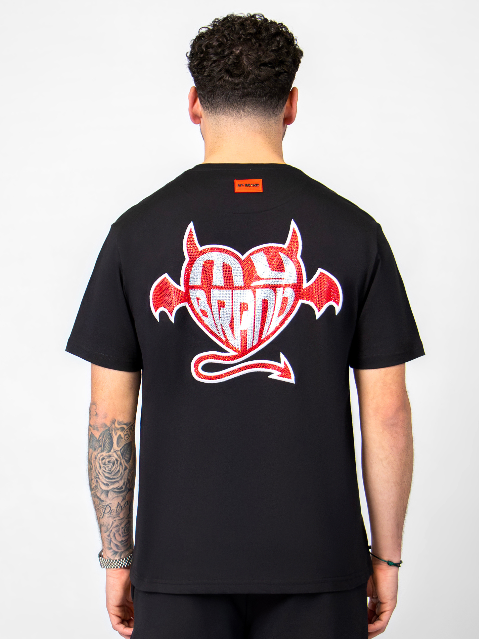 Love and thorns Tshirt | BLACK