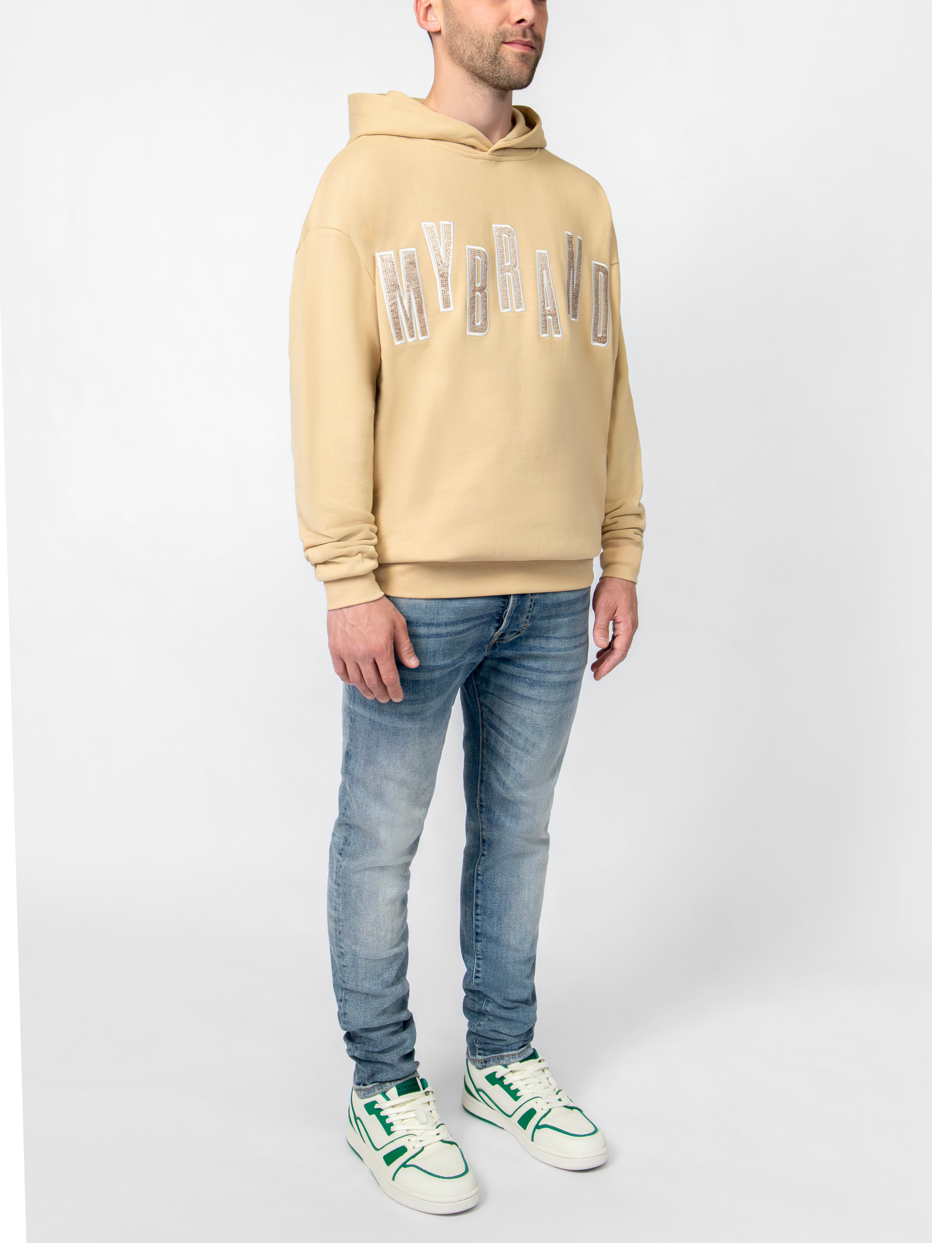 MYBRAND STRASS LETTERING HOODIE | BEIGE
