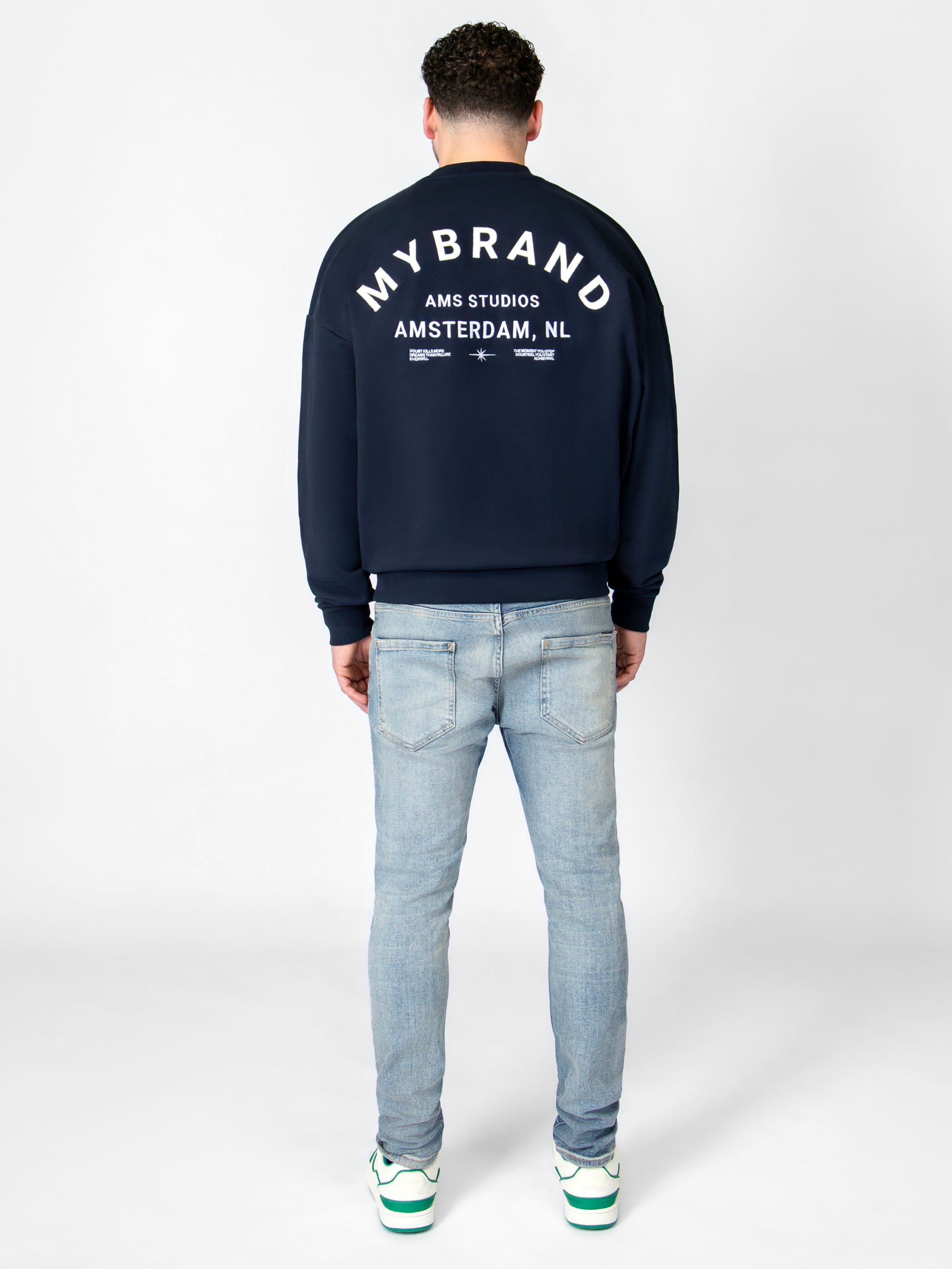MYBRAND AMSTERDAM STUDIOS SWEATER | NAVY