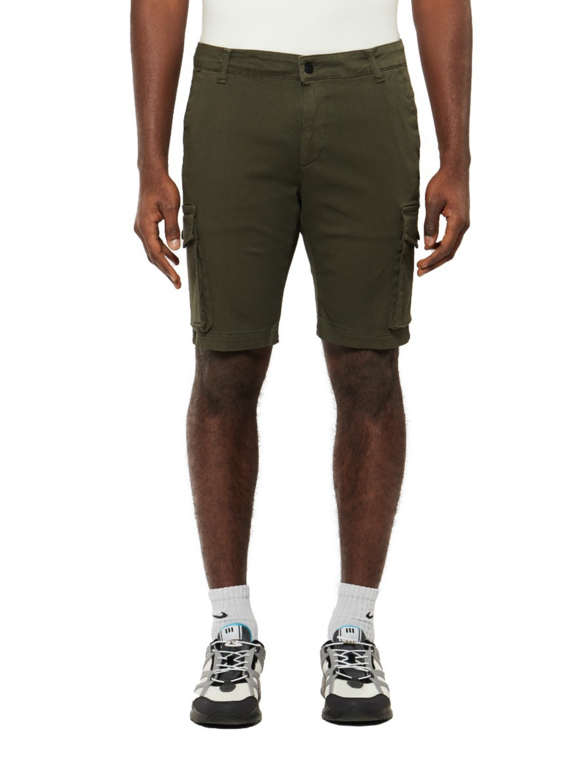 BASIC VARSITY CARGO SHORT | ARMY