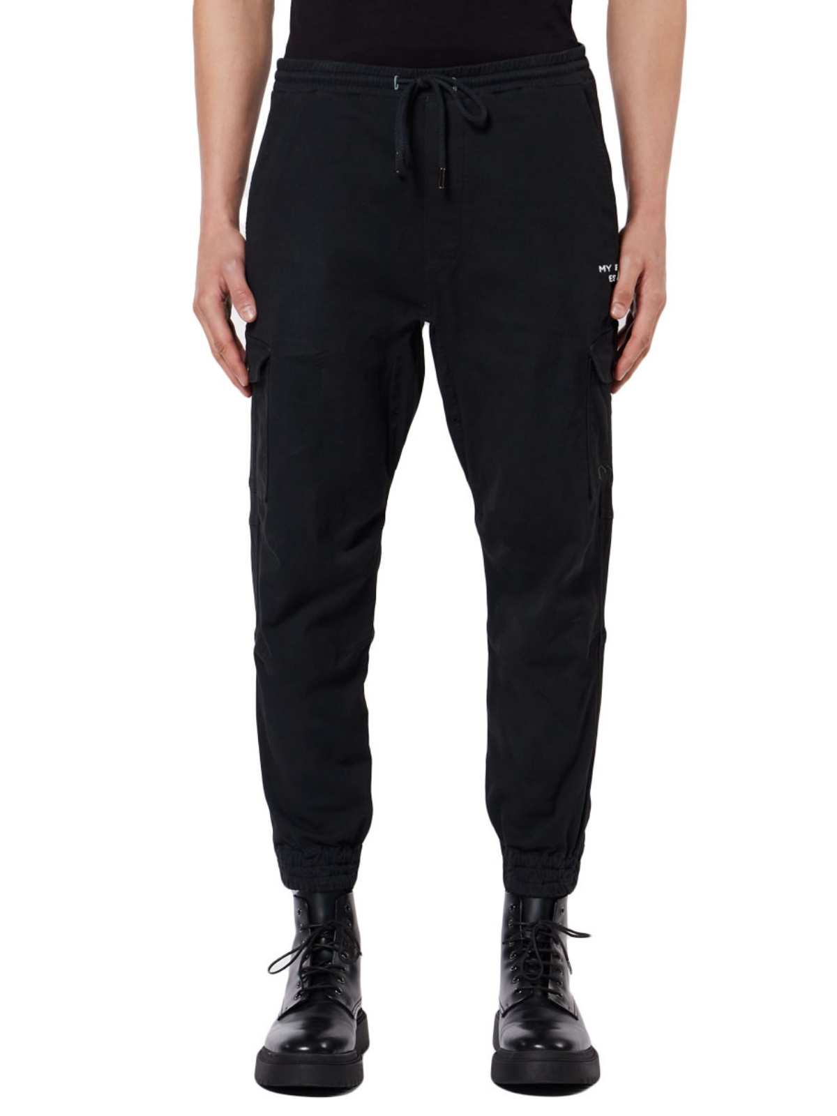 COMBALA CUFFED CARGO POCKET | BLACK