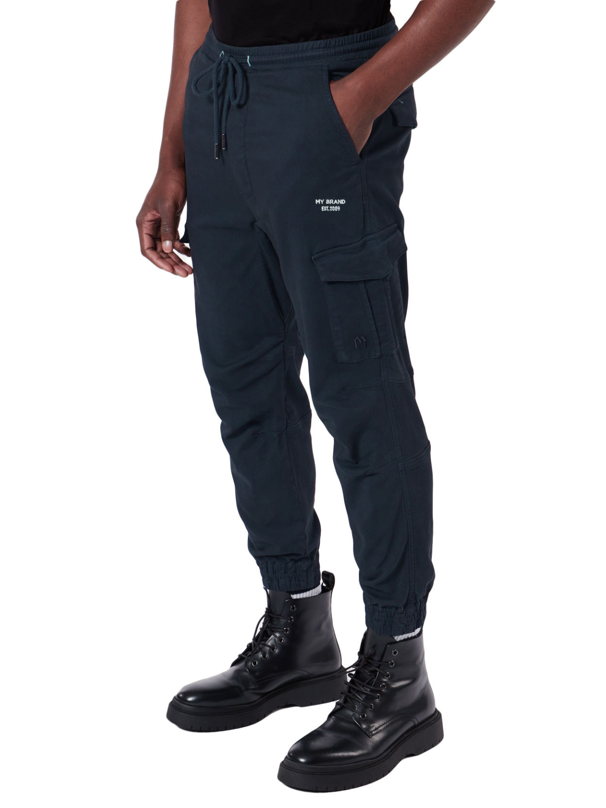 COMBALA CUFFED CARGO POCKET | BLUE