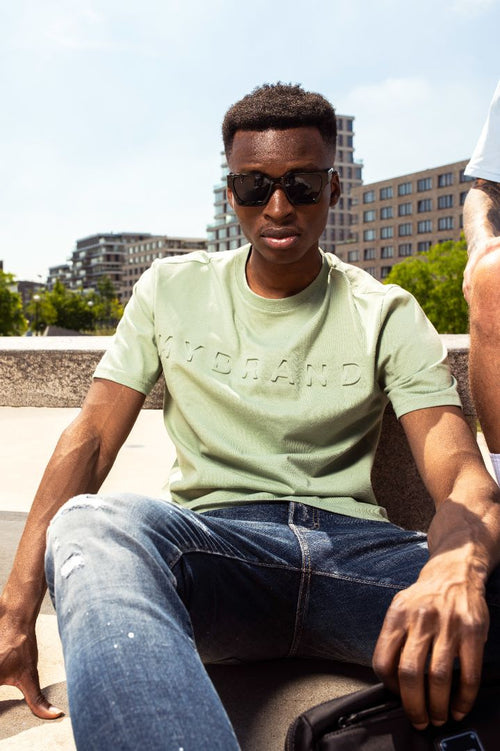 MYBRAND Outbosed Statement Tee | LIGHT GREEN