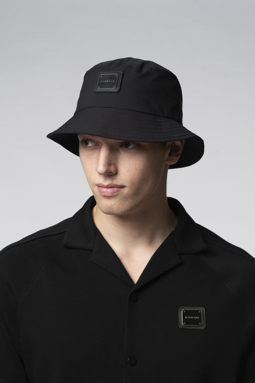 MB ESSENTIAL PIQUE BUCKET HAT | BLACK