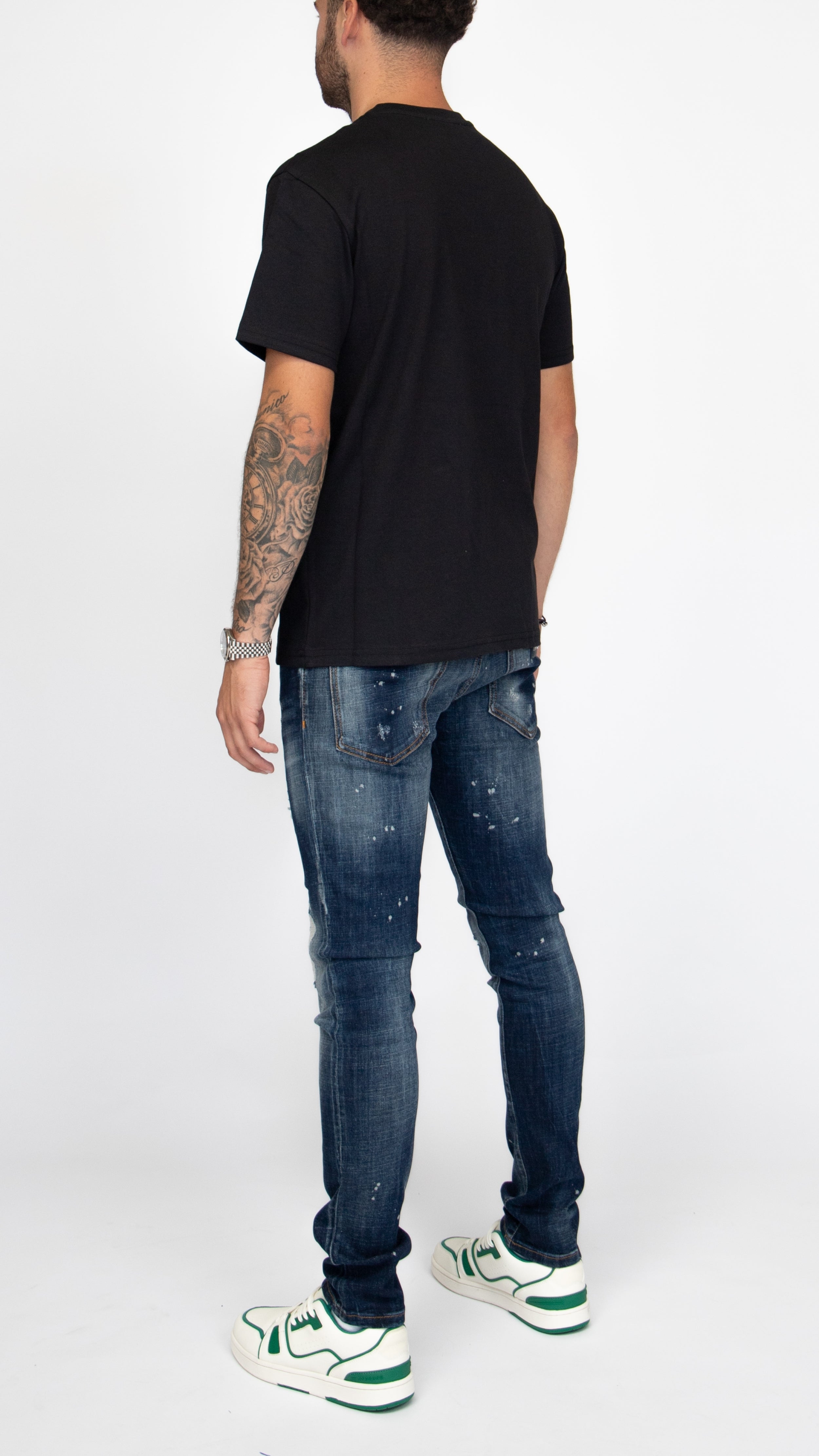 Vintage Indigo Torn Jeans | DENIM