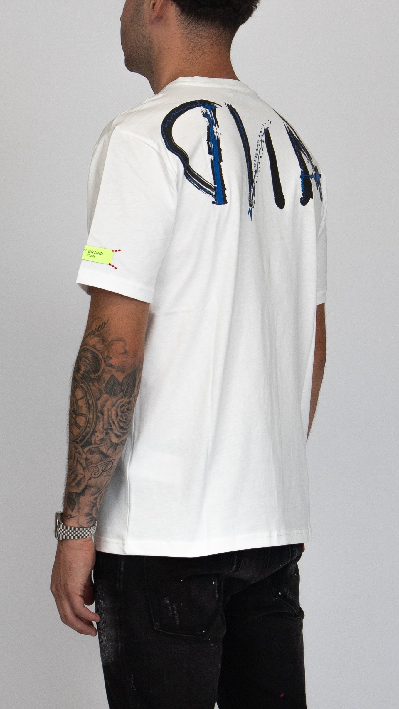 MYBRAND Signature Scribble Tee | OFF-WHITE