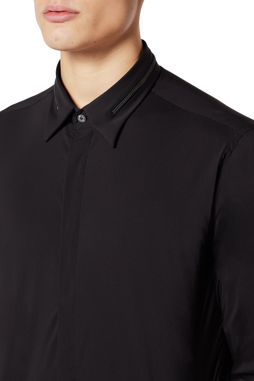 BASIC ZIPPER BLOUSE | BLACK