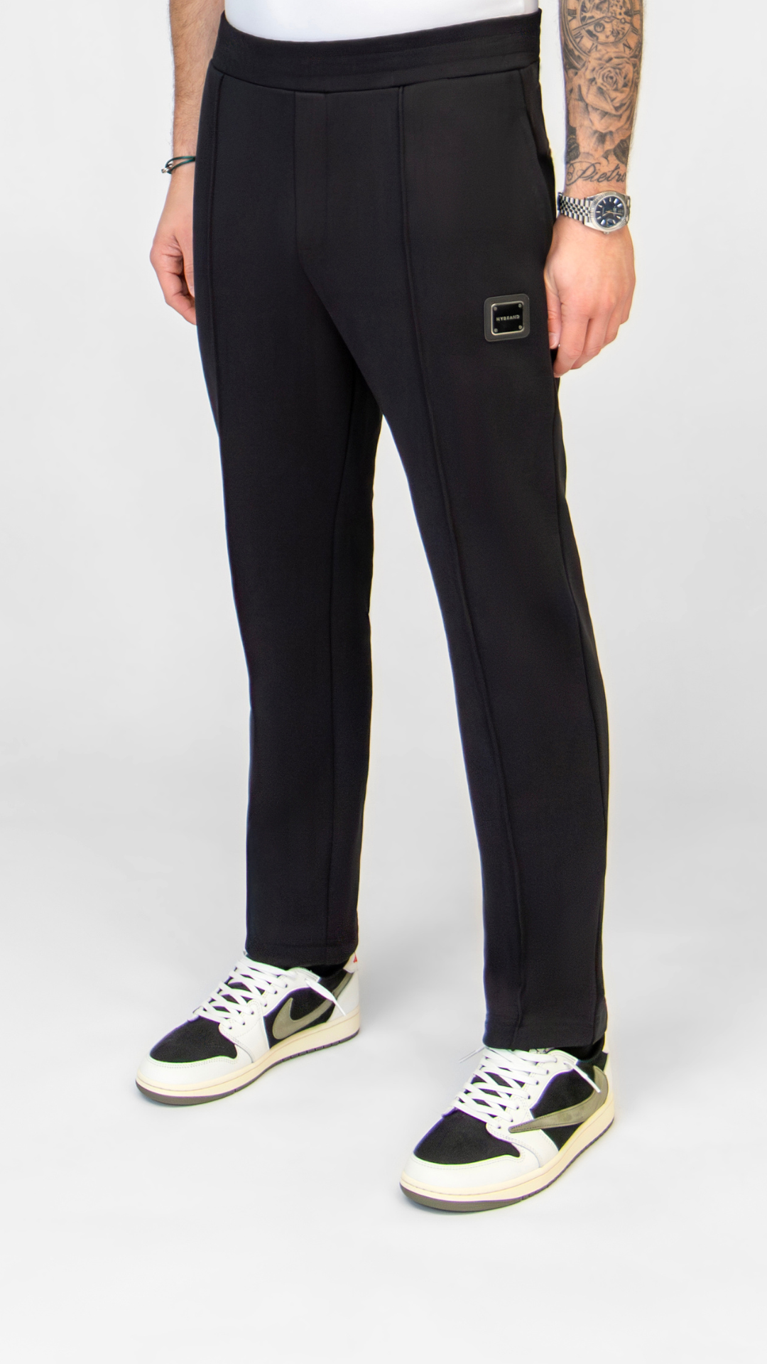 MB ESSENTIALS PANTS | BLACK