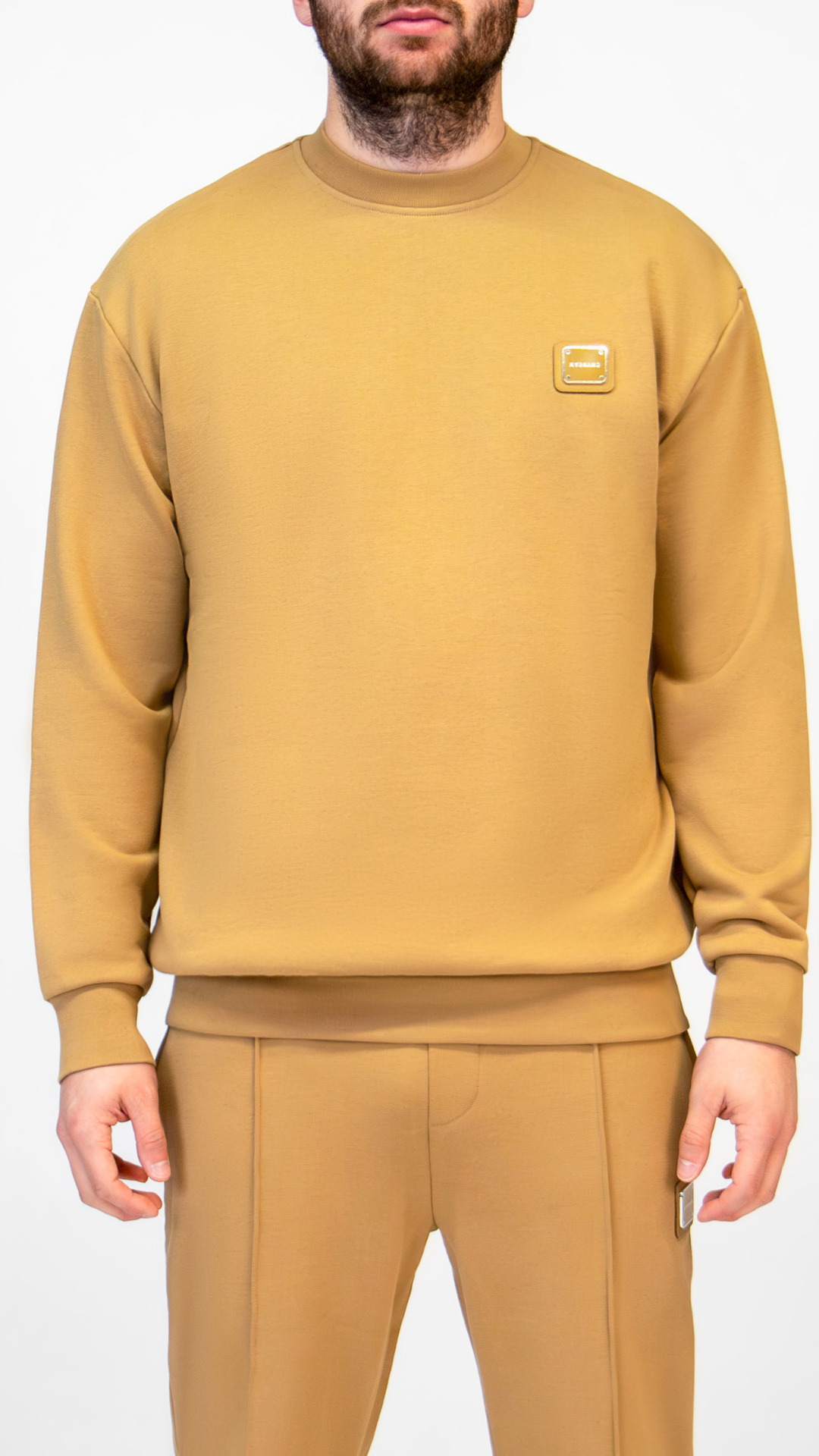 MB ESSENTIALS SWEATER | BROWN