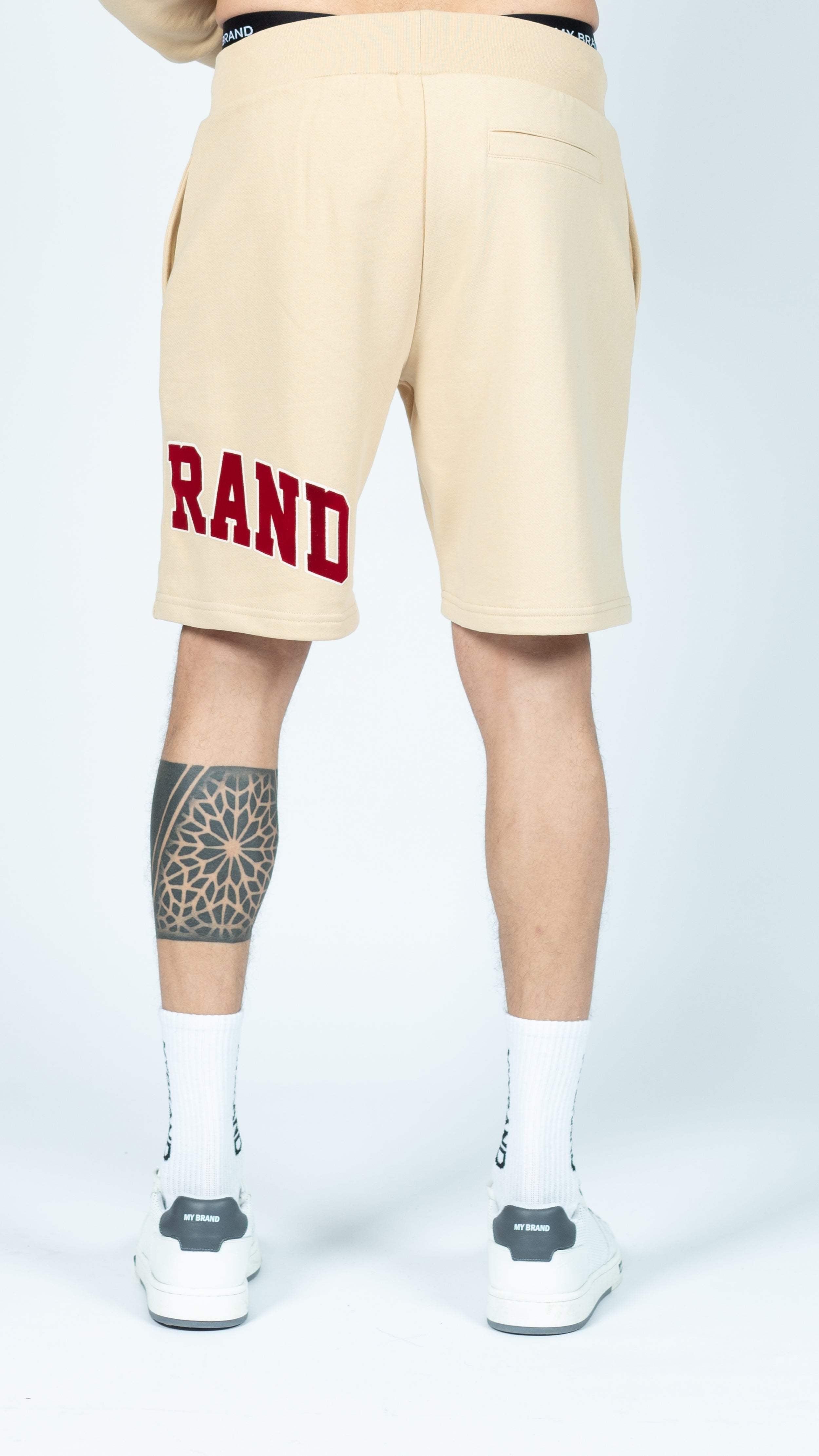 MYBRAND Bold Emblem Short | OFF-WHITE